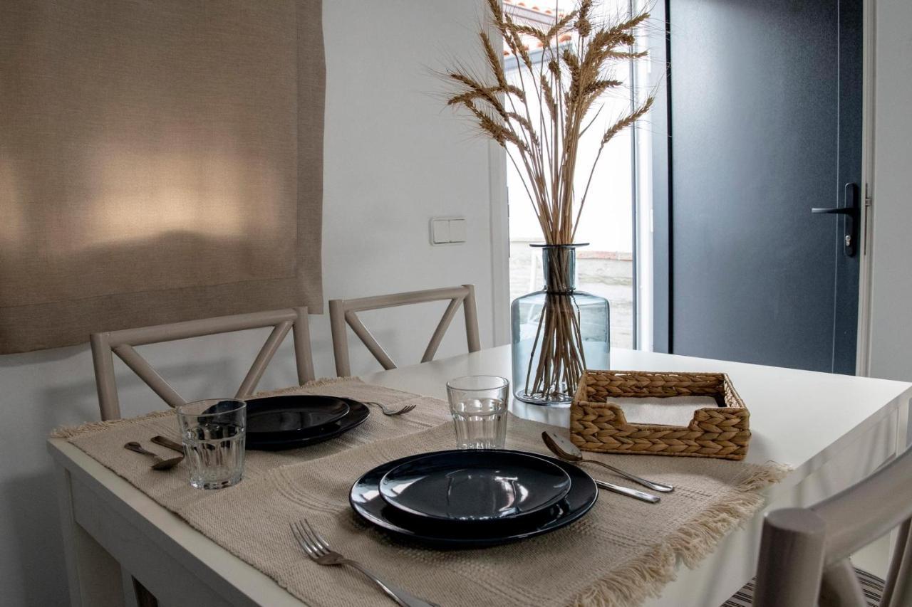 Apartamentos Rurales Helechosa, Las Tres Penas Eksteriør billede