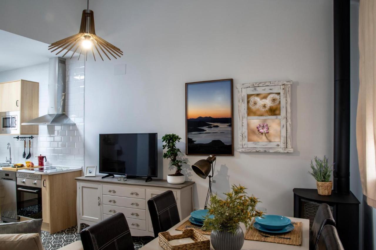 Apartamentos Rurales Helechosa, Las Tres Penas Eksteriør billede